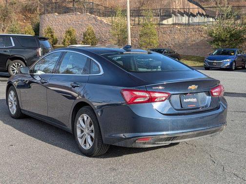 2022 Chevrolet Malibu FWD LT