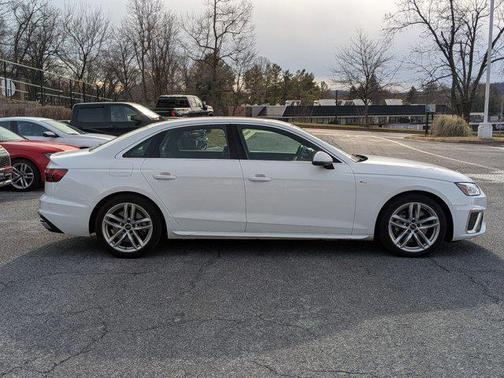 2024 Audi A4 45 S line Premium Plus