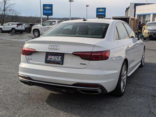 2024 Audi A4 45 S line Premium Plus