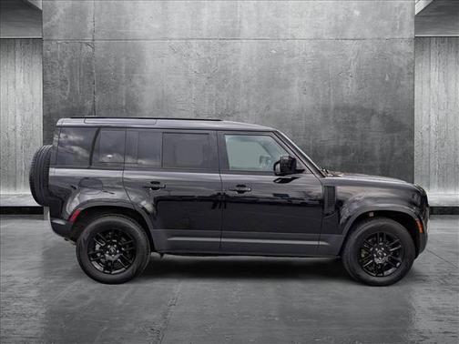 2024 Land Rover Defender 110 P300