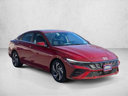 2025 Hyundai ELANTRA SEL