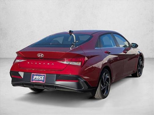 2025 Hyundai ELANTRA SEL