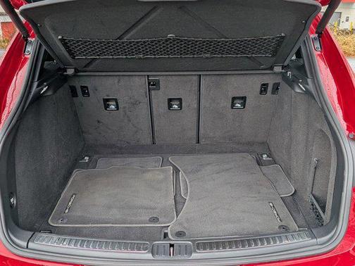 2020 Porsche Macan AWD