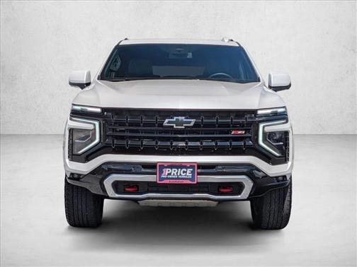 Iridescent Pearl Tricoat 2025 Chevrolet Suburban 4WD Z71