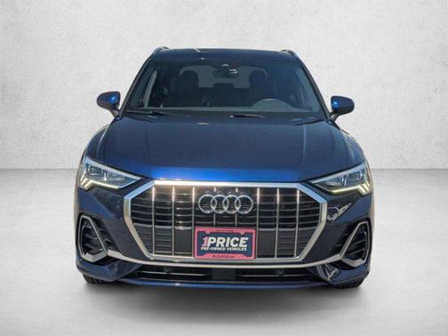 Navarra Blue Metallic 2025 Audi Q3 Premium 45 TFSI S line quattro Tiptronic