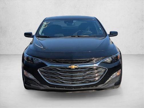 Mosaic Black Metallic 2024 Chevrolet Malibu FWD 1LT