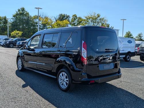 2023 Ford Transit Connect XLT
