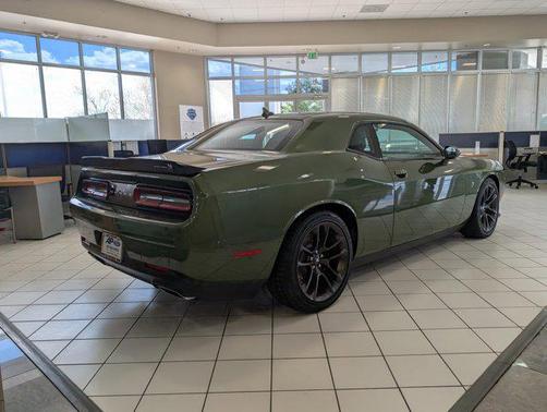 2022 Dodge Challenger R/T Scat Pack