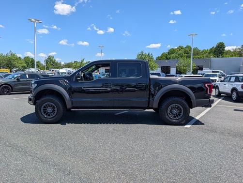 AGATE BLACK 2020 Ford F-150 RAPTOR