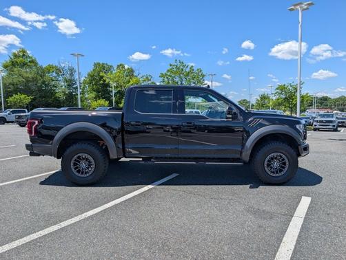 AGATE BLACK 2020 Ford F-150 RAPTOR