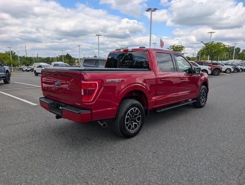 RAPID RED MET TINTED CC 2022 Ford F-150 XLT