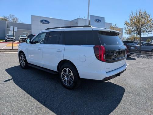 OXFORD WHITE 2025 Ford Expedition ACTIVE