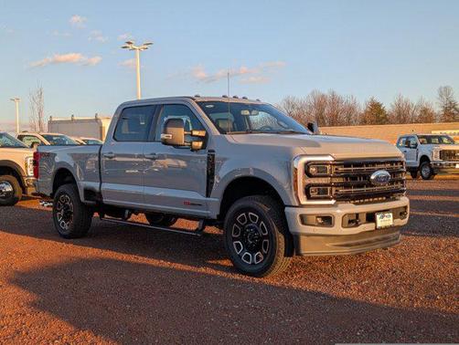 2025 Ford F-250 Platinum
