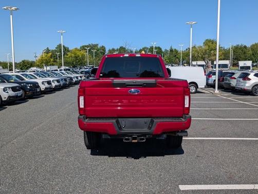 2022 Ford F-350 LARIAT SUPER DUTY