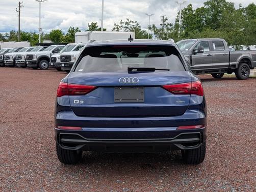 2023 Audi Q3 45 S LINE QUATTRO PREMIUM
