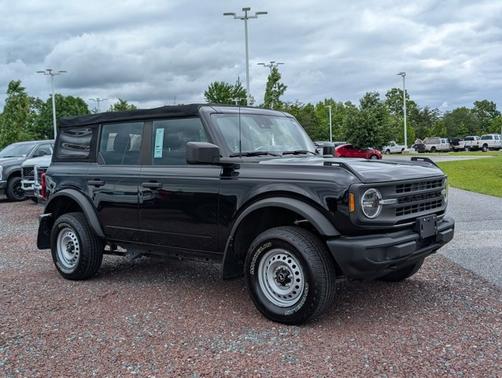 2021 Ford Bronco BASE