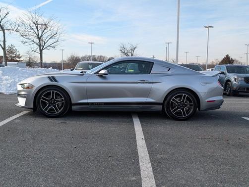 2020 Ford Mustang ECOBOOST