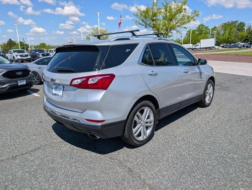 Silver Ice Metallic 2019 Chevrolet Equinox PREMIER W/2LZ