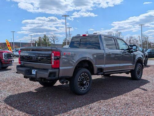 2025 Ford F-250 Platinum