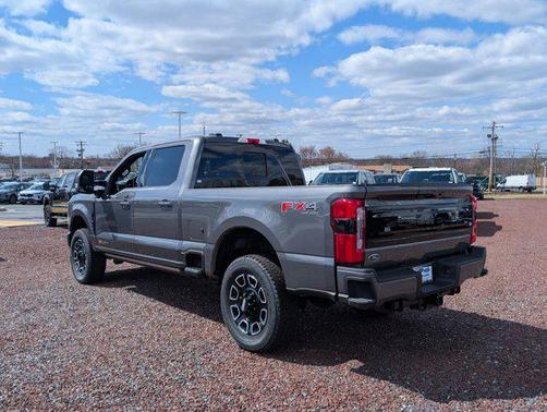 2025 Ford F-250 Platinum