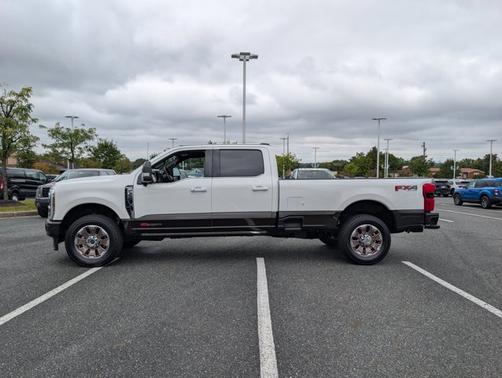 2024 Ford F-350 KING RANCH