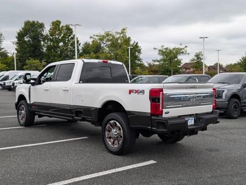2024 Ford F-350 KING RANCH