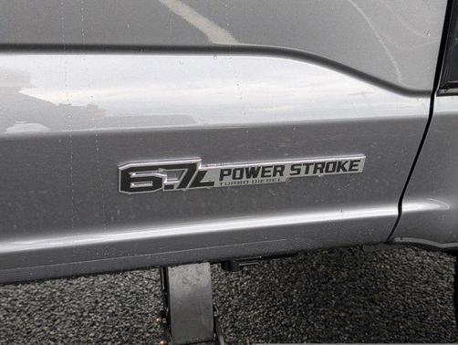 2025 Ford F-250 Platinum