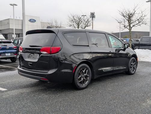 2019 Chrysler Pacifica TOURING PLUS