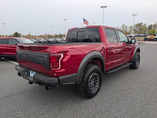 RUBY RED METALLIC TINTED CC 2019 Ford F-150 RAPTOR