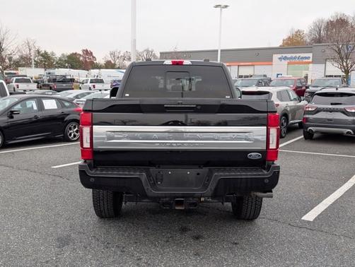 2022 Ford F-350 PLATINUM