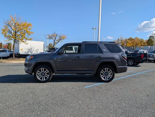 2022 Toyota 4Runner TRD SPORT