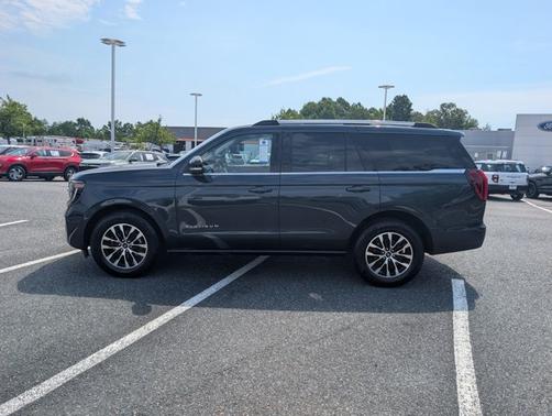 STONE BLUE METALLIC 2025 Ford Expedition PLATINUM