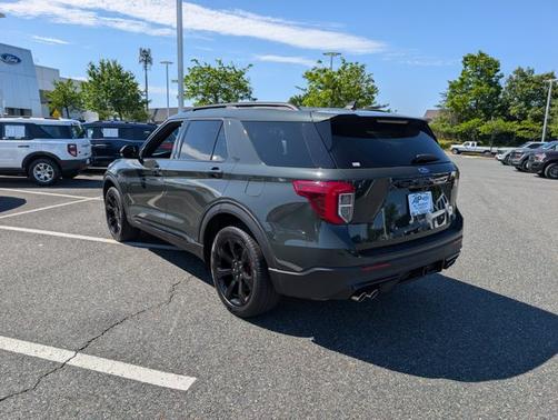 FORGED GREEN METALLIC 2023 Ford Explorer ST