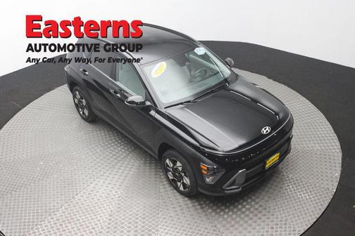 Abyss Black Pearl 2024 Hyundai KONA SEL
