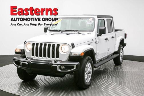2023 Jeep Gladiator Sport S