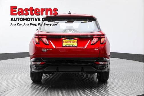 2022 Hyundai TUCSON SE