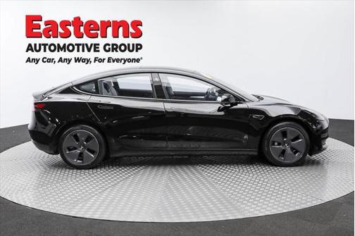 2022 Tesla Model 3 Standard Range