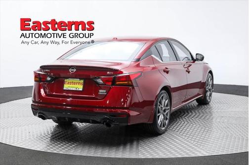 2024 Nissan Altima SR VC-Turbo FWD