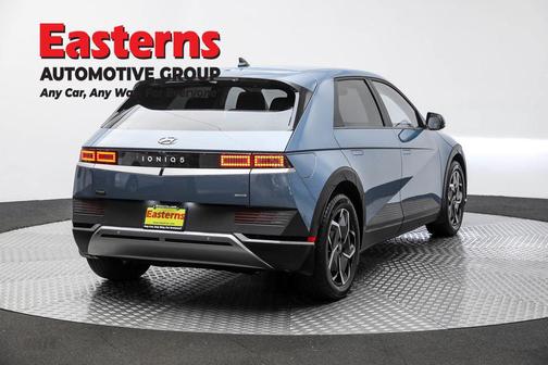 2023 Hyundai IONIQ 5 SE
