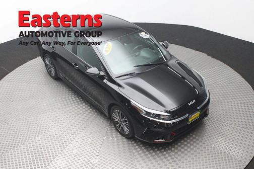 Aurora Black 2023 Kia Forte GT-Line