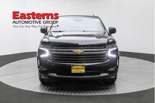 2023 Chevrolet Suburban LT