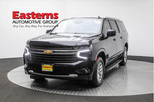2023 Chevrolet Suburban LT