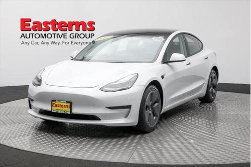 2022 Tesla Model 3 Standard Range