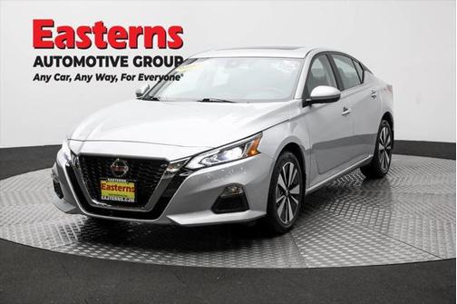 2022 Nissan Altima 2.5 SV