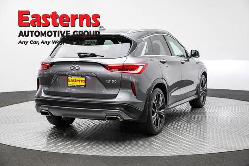 2022 INFINITI QX50 LUXE AWD