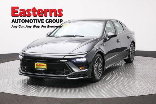 2025 Hyundai SONATA Hybrid SE