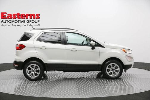 Photo 4 of 60 of 2018 Ford EcoSport SE