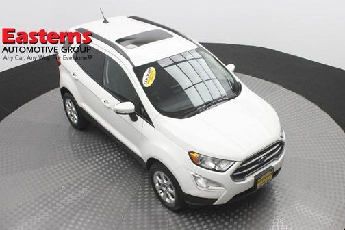 Photo 3 of 60 of 2018 Ford EcoSport SE