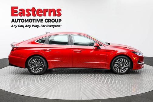 2020 Hyundai SONATA Hybrid SE