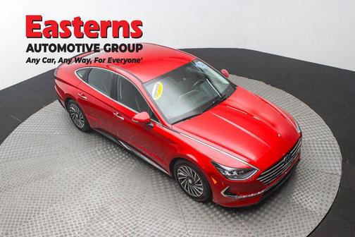 2020 Hyundai SONATA Hybrid SE